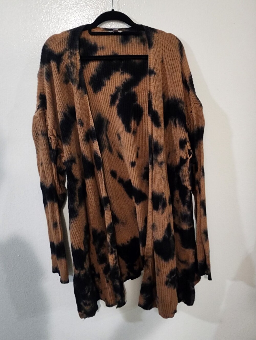 Avenue Cardigan